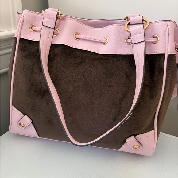 JUICY COUTURE CLASSIC JUICY LOVER TOTE DAYDREAMER CHOCOLATE - Picture 3 of 4